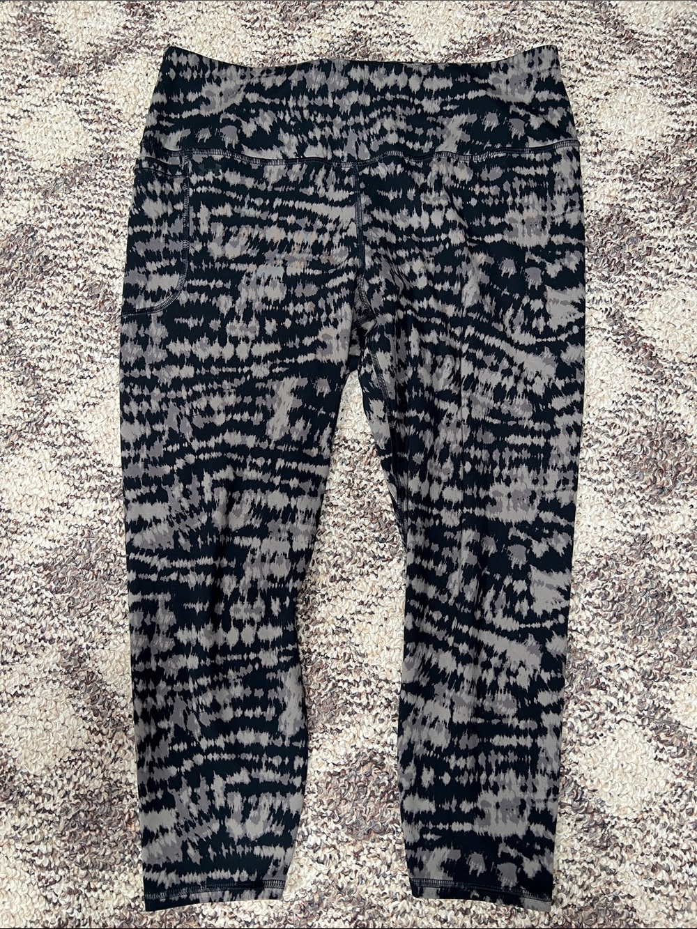 Women’s Plus Size Under Armour Leggings